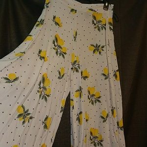 LEMON PANTS size medium